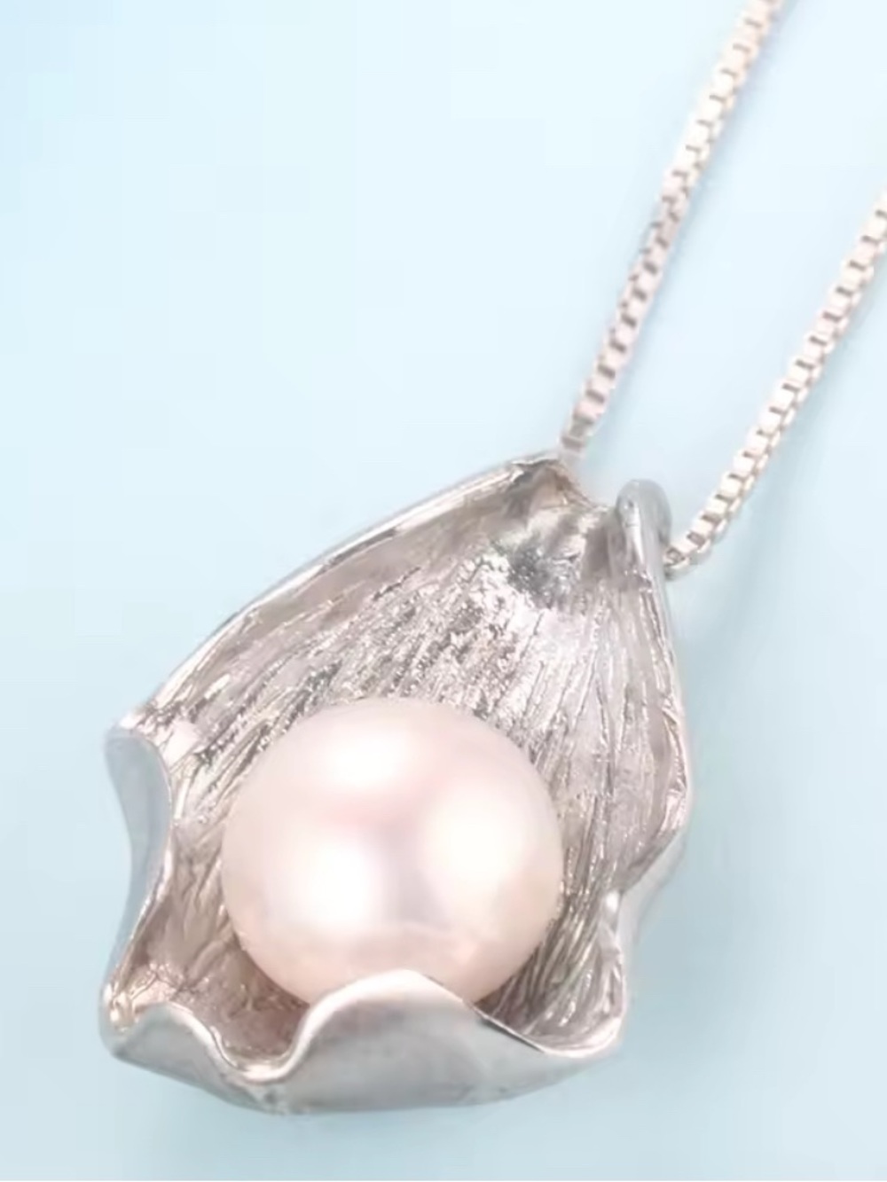 Sterling Silver freshwater Pearl Pendant Necklace - White Pearl